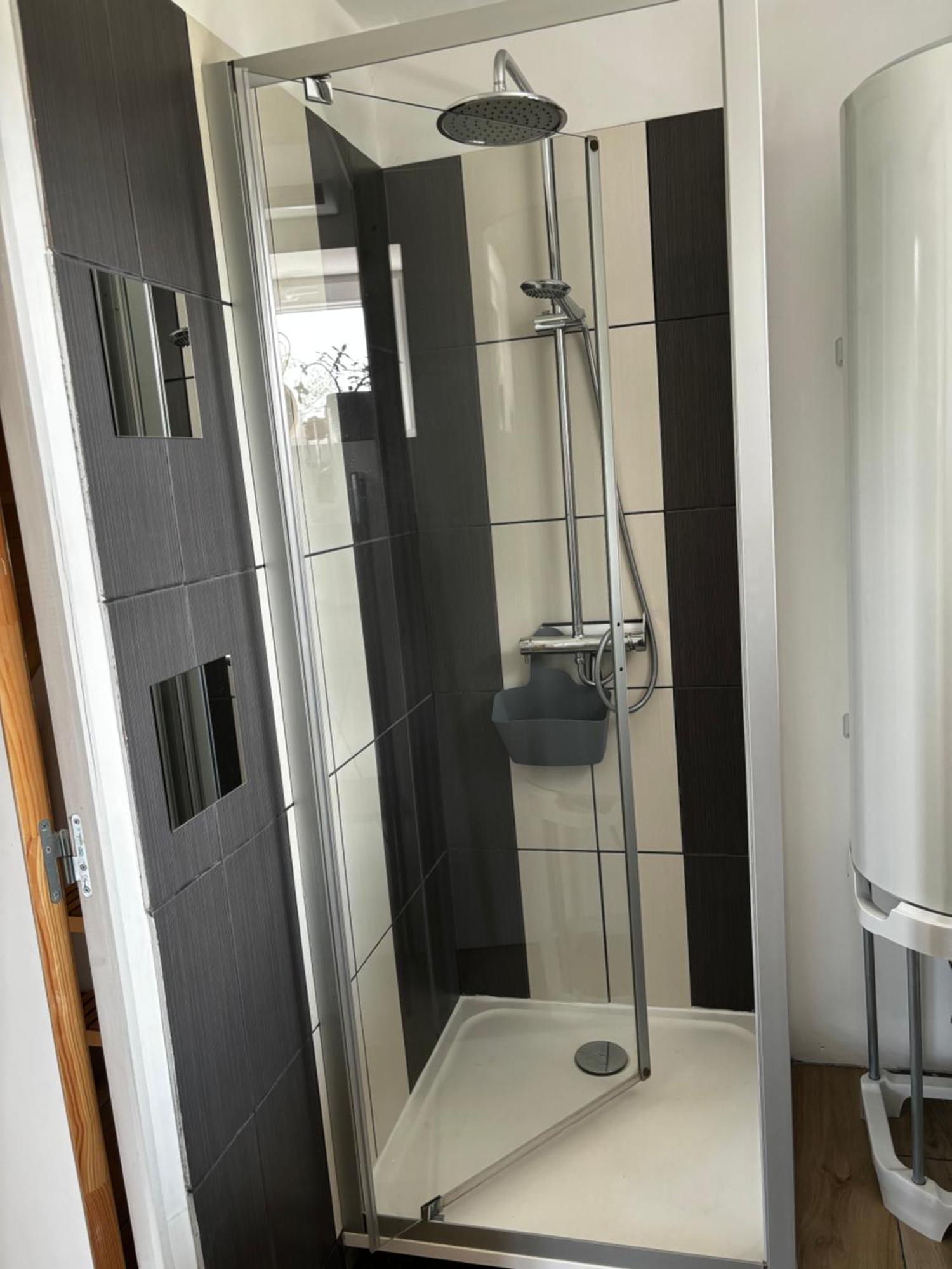 Petite Maison Trungy Екстериор снимка